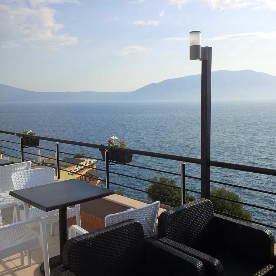 Deni Sea View Apartment Vlora Kültér fotó